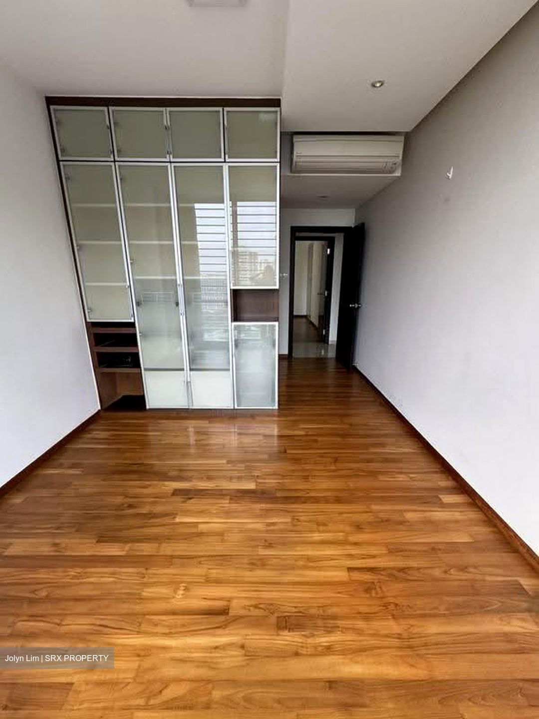 Grandeur 8 (D20), Condominium #635938021